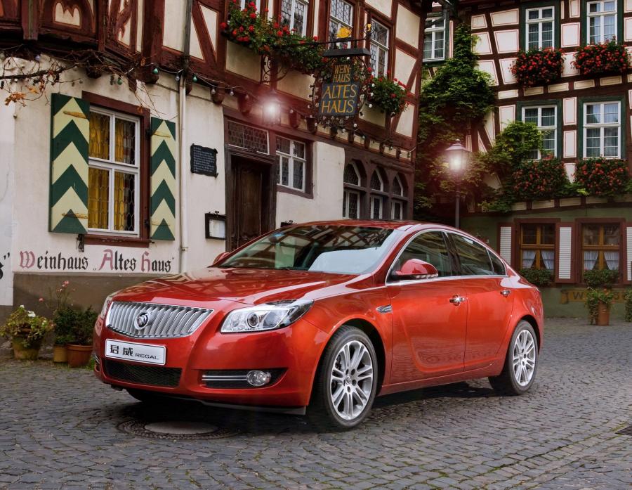  Buick Regal 2008 года  (фото 27 из 37)